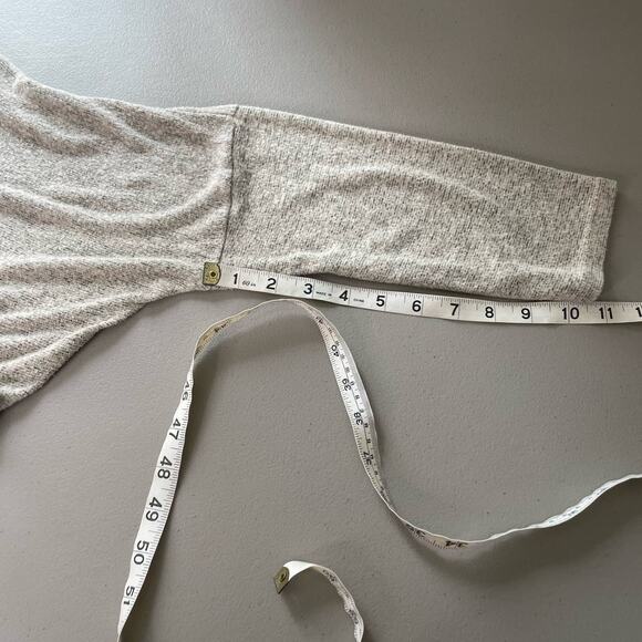 Gyft Long Sleeve Top Scoop Neck Drop Shoulder Sweater Gray Tan Lagenlook L - Picture 11 of 11